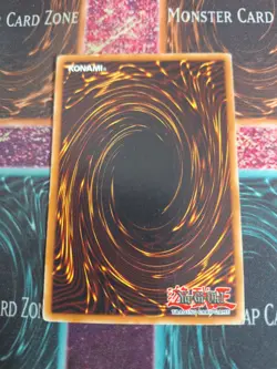 Yu-Gi-Oh! TCG Exodia the Forbidden One MC1-EN001 Secret Rare Limited LP - Image 4