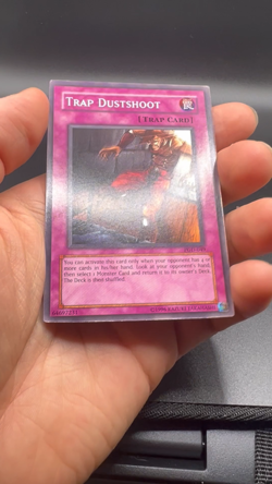 Yu-Gi-Oh! Trap Dustshoot #PGD-049 2003 Pharaonic Guardian Unlimited LP - Image 2