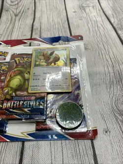 Pokemon Sword & Shield Battle Styles 3 Booster Pack Blister w/ Coin - Image 3