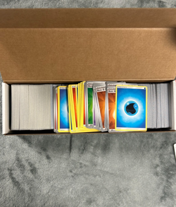 Random 1000+ Energy Card Pokemon Cards Bulk Lot - Image 1