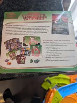 Pokemon TCG Scarlet Violet Temporal Forces Elite Trainer Box - Image 2