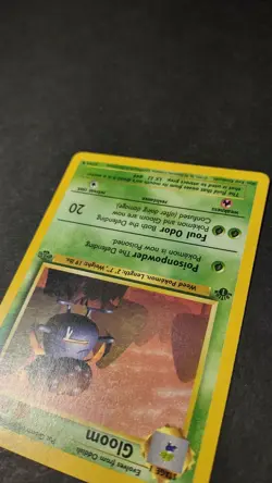 Gloom 37/64 Pokemon Card 1st Ed. Jungle Set Uncommon - Near Mint (NM) - Image 5