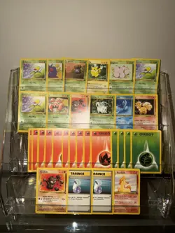 Pokemon Jungle card Lot - 33 cards bundle - Image 1