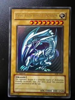 Blue-Eyes White Dragon SDK-E001 Ultra Rare 1st Edition Light Play+ Yugioh - Image 1