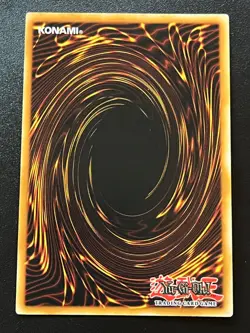 Familar-Possessed - Aussa SDCH-EN037 Ultra 1st Ed Blurry Misprint NM Yugioh - Image 2