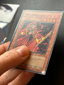 Fire Princess LON-034 Super Rare Unlimited Moderate Play Yugioh - Image 3