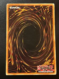 Blue-Eyes White Dragon SKE-001 Super Rare Unlimited Moderate Play Yugioh - Image 2
