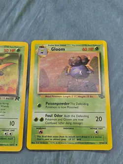 Pokemon - Lot Of 2 Pokemon TCG Cards Gloom & Dark Gloom - LP/MP - Image 3