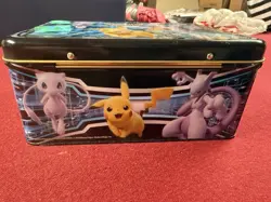 2019 Pokemon collectors tin/lunchbox loaded with over 1000 Pokemon cards. - Image 2