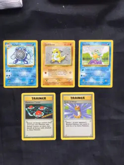 Pokemon Cards: Base Set 10 Card Non-Holo Lot - Image 1