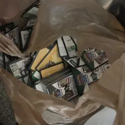 500 UNUSED POKEMON TCG ONLINE CODE CARDS Sent Via Messages s&v / swsh - Image 1