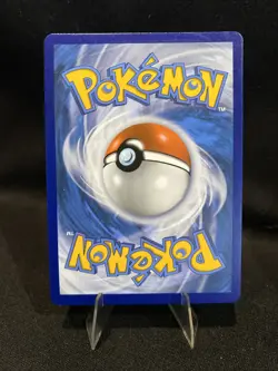 Pokemon TCG SWSH Vivid Voltage Pikachu V 043/185 Ultra Rare Holo NM - Image 3