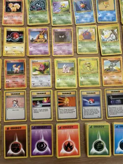 Pokemon TCG Bundle. Vintage 1999. Approx 180 cards (breakdown in description) - Image 2
