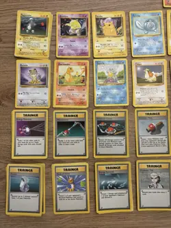 Pokemon TCG Bundle. Vintage 1999. Approx 180 cards (breakdown in description) - Image 4