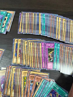 Yugioh Large collection of Vintage Korean Cards 800 Grams APX 500+ Cards - Image 5
