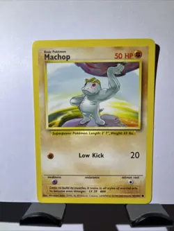 4th Print UK Machop 52/102 Base Set Rare Vintage Pokemon Card - NM 1999-2000 - Image 1