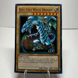 Yu-Gi-Oh Card - SDBE-EN001 - BLUE-EYES WHITE DRAGON (ultra rare holo) - Image 2