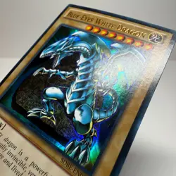 Yu-Gi-Oh Card - SDBE-EN001 - BLUE-EYES WHITE DRAGON (ultra rare holo) - Image 3