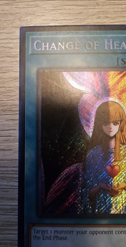 Yugioh! Change of Heart - RA01-EN050 - Prismatic Ultimate Rare - 1st Edition Nea - Image 2