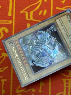 YUGIOH BLUE-EYES WHITE DRAGON ULTRA RARE MODERATE PLAY JMP-001 - Image 5