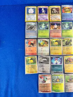 POKEMON TCG COLLECTION LOT OF 22 CARDS POKEBALL/MASTERBALL HOLOS - Image 3