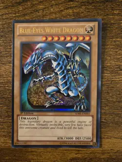 Blue-Eyes White Dragon - SDBE-EN001 - 1st Edition - Lightly Played - Image 1