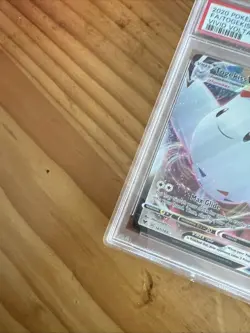 PSA 10 GEM MINT Togekiss VMAX 141/185 Vivid Voltage FULL ART Pokemon Card - Image 4