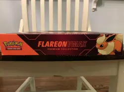 Pokemon TCG FLAREON - VMAX Premium Collection Box - Sealed - Image 4