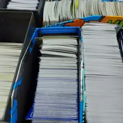 English Pokemon Card Bulk lot 100 Random Cards Common, Rare, Holo, VMAX/V/EX - Image 1