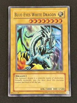 Yugioh - Blue-Eyes White Dragon SKE-001 - Super Rare Unlimited - Image 1