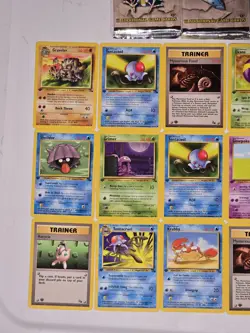 Lot of (27) Pokemon Fossil 1st Edition Cards NM - With All 3 Pack Arts - Image 3
