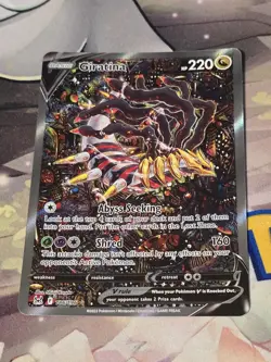 Giratina v Alternate Full Art Holo Card 186/196 Swsh11: Lost Origin SEE DESCRIPT - Image 1