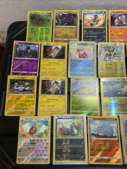 (30) Pokemon Cards Lot WOTC Vtg Holo STAMPED REVERSE Raikou Garchomp Gardevoir - Image 2