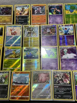 (30) Pokemon Cards Lot WOTC Vtg Holo STAMPED REVERSE Raikou Garchomp Gardevoir - Image 3