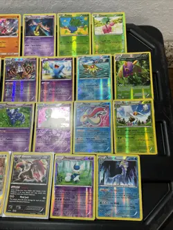 (30) Pokemon Cards Lot WOTC Vtg Holo STAMPED REVERSE Raikou Garchomp Gardevoir - Image 4