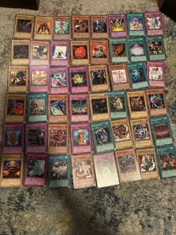 Yu-Gi-Oh! TCG LOT OF 130+ OLD VINTAGE CARDS MULTIPLE 1ST EDITION AND HOLOS - Image 1