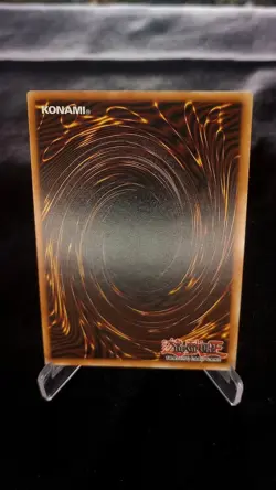 YuGiOh! TCG The Dark Magicians RA04-EN054 Ultimate Rare - Near Mint/Mint - Image 2