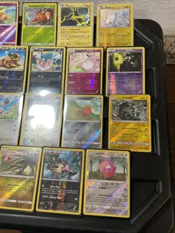 (30) Pokemon Cards Lot WOTC Vtg Holo STAMPED REVERSE Greninja Zapdos Volcanion - Image 4