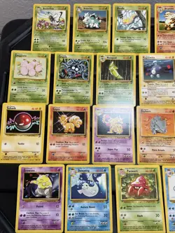 (30) Pokemon Card ALL VTG Lot Cards 1999 Base Set 2 Arcanine Kadabra Rhydon - Image 2
