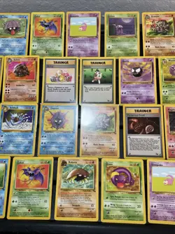 (30) Pokemon Card ALL VTG Lot Cards 1999 Fossil Set Seadra Magmar Slowpoke - Image 3