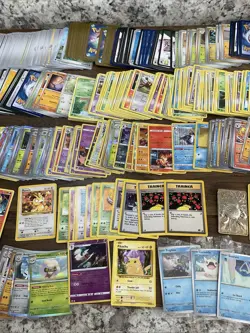 Around 1000 Pokemon Cards Lot WOTC VTG Rare Holo 24k Sealed Charizard 1999 Pika - Image 4