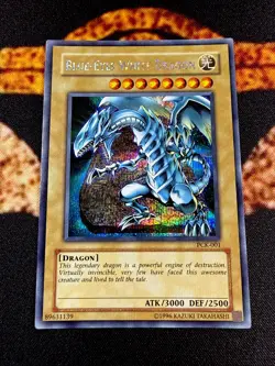 YUGIOH • BLUE EYES WHITE DRAGON • PRISMATIC SECRET RARE • PCK-001 • PROMO • NM - Image 2