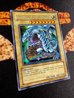 YUGIOH • BLUE EYES WHITE DRAGON • PRISMATIC SECRET RARE • PCK-001 • PROMO • NM - Image 4