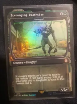 Scrounging Deathclaw - Tarmogoyf (Showcase) Universes Beyond: Fallout Foil - Image 1