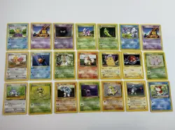 Vintage Pokemon Card Lot MP - HP Wotc 107 Cards Holo Shadowless Base Set - Image 2