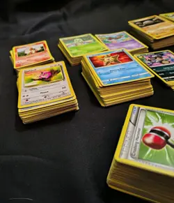 Lot Of 600+ Vintage 1999-2016 Pokemon Cards Common Set Trainers, Energy & MORE - Image 4