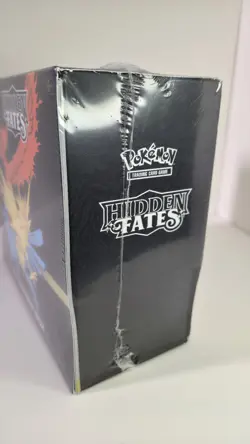 Pokemon - Hidden Fates Elite Trainer Box ETB Factory Sealed - Image 3