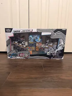 Pokemon TCG: Unova Heavy Hitters Premium Collection Box - Image 2