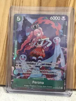 Perona - OP14-033 (Alternate Art) OP14-033 The Azure Sea's Seven Foil - Image 1