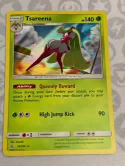 C1710 POKEMON TCG TSAREENA HOLO NM #19 SUN MOON UNIFIED MINDS SINGLE CARD - Image 1